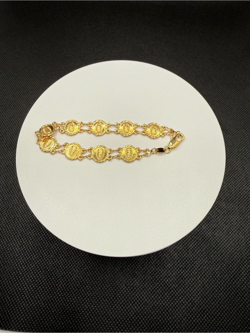 Gold Coin Link Bracelet - Classic Gold Finish